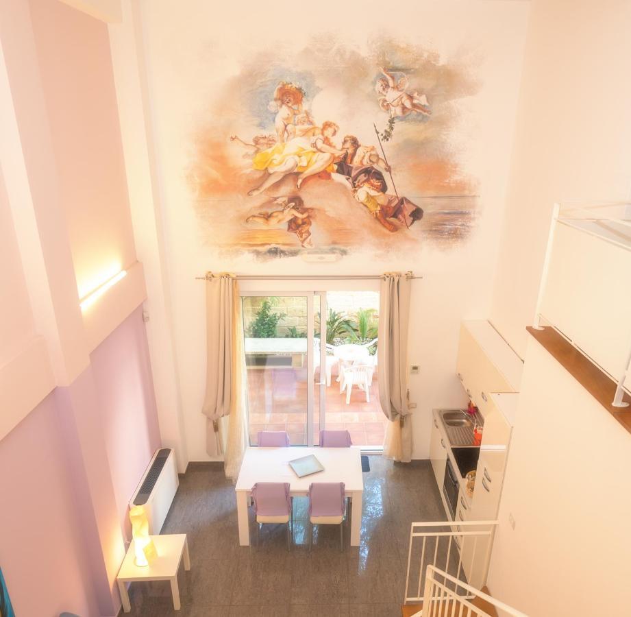 Palazzo Leo Suite And Apartment 莱切 外观 照片