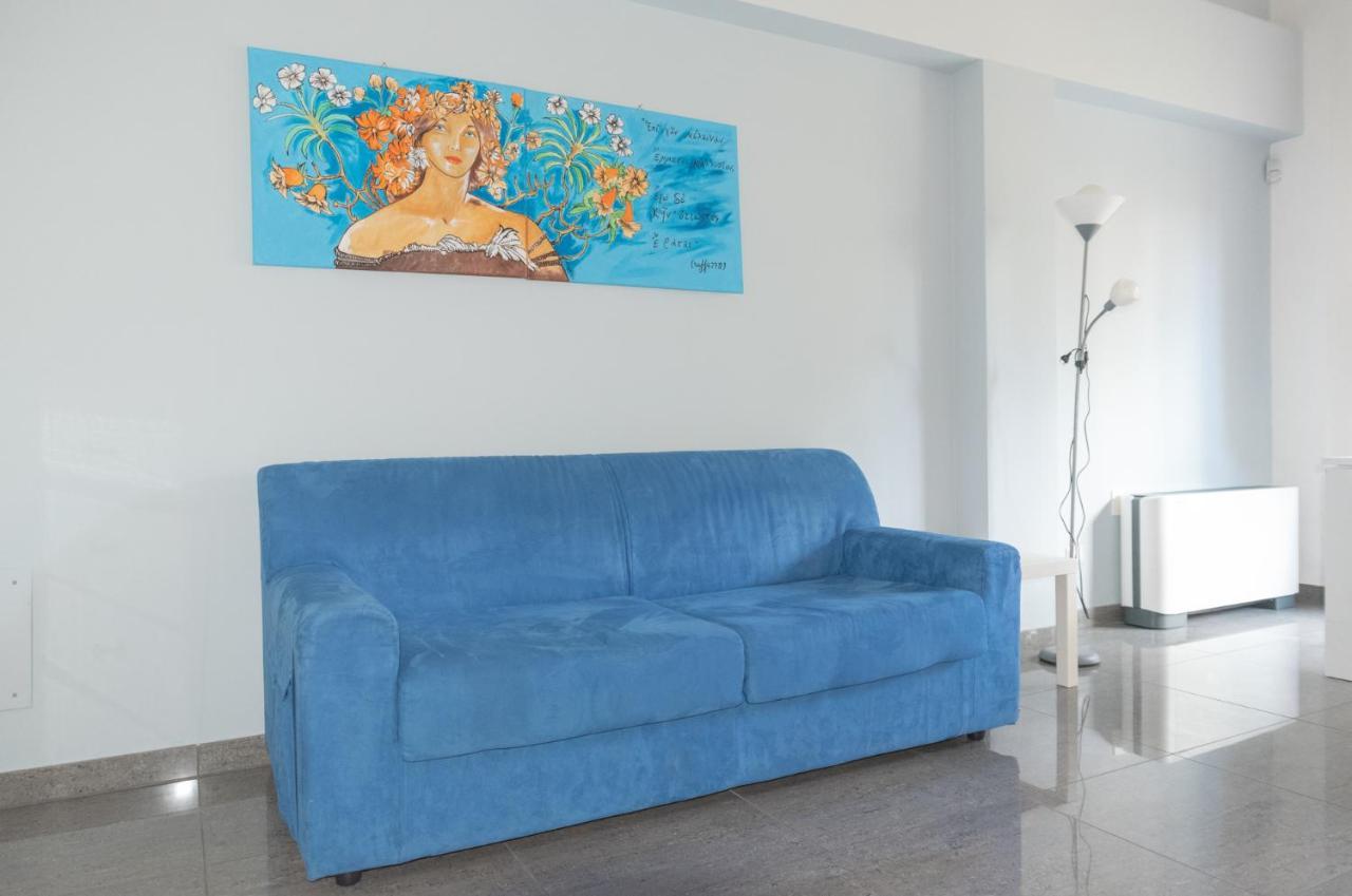 Palazzo Leo Suite And Apartment 莱切 外观 照片